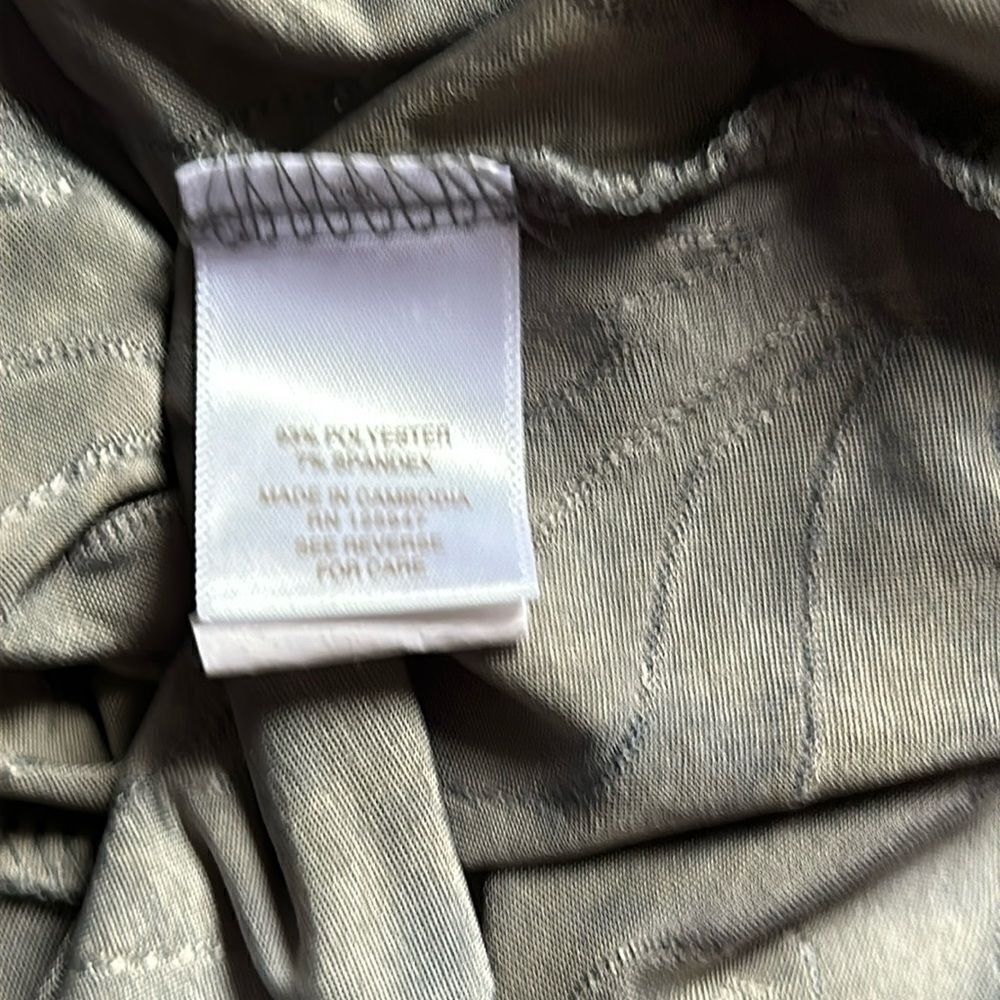 Textured Blouse! - Picture 12 of 13